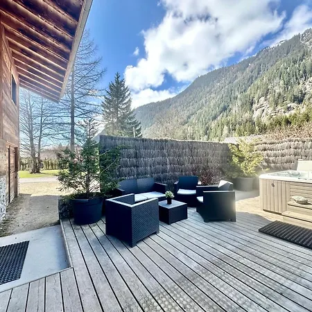 Le Petit Nicolas, Jacuzzi, Vue Mont Blanc Domek alpejski