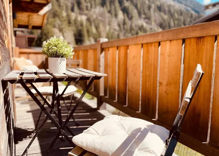 Le Petit Nicolas, Jacuzzi, Vue Mont Blanc Chalet *