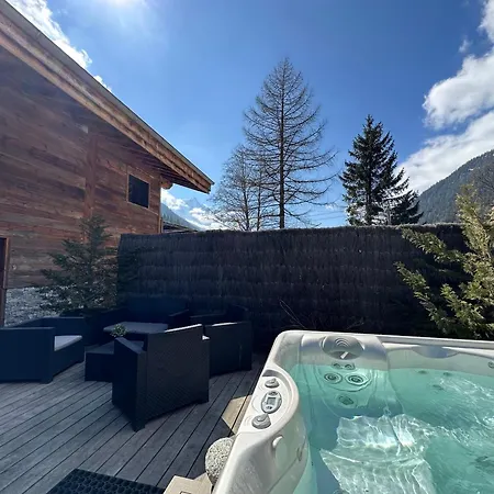 Le Petit Nicolas, Jacuzzi, Vue Mont Blanc * شامونكس